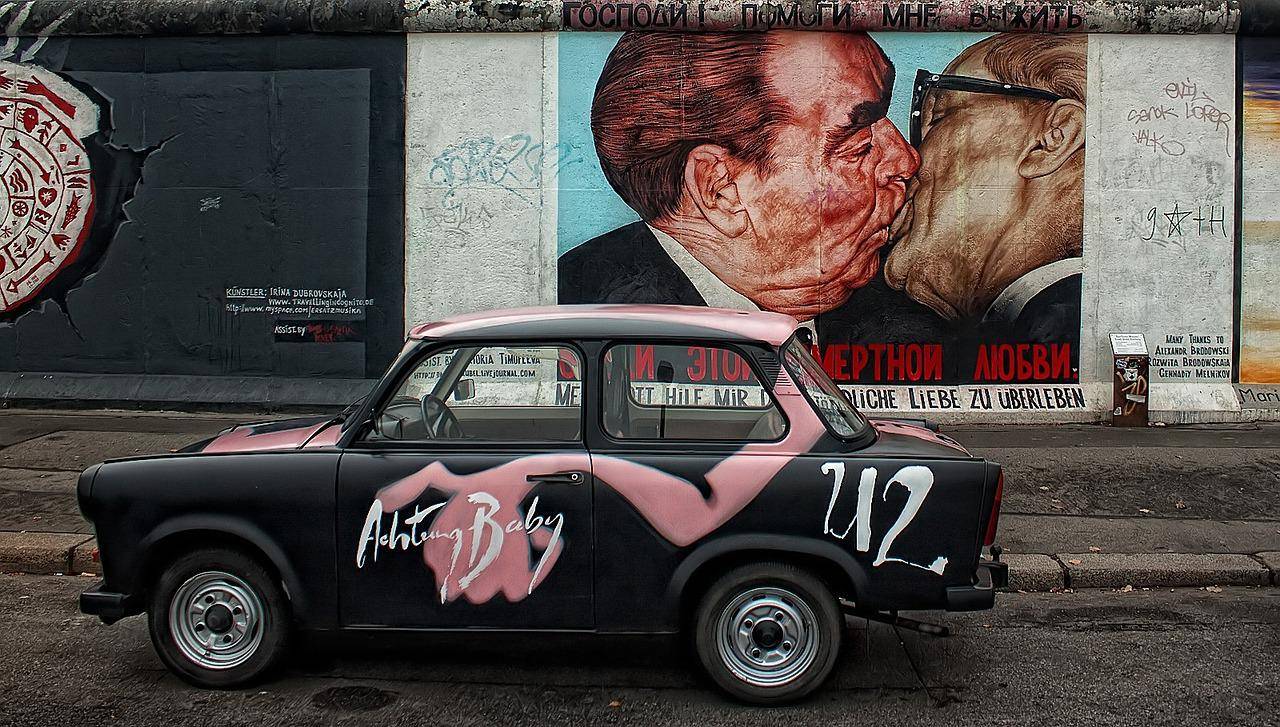 Berlin mur street art